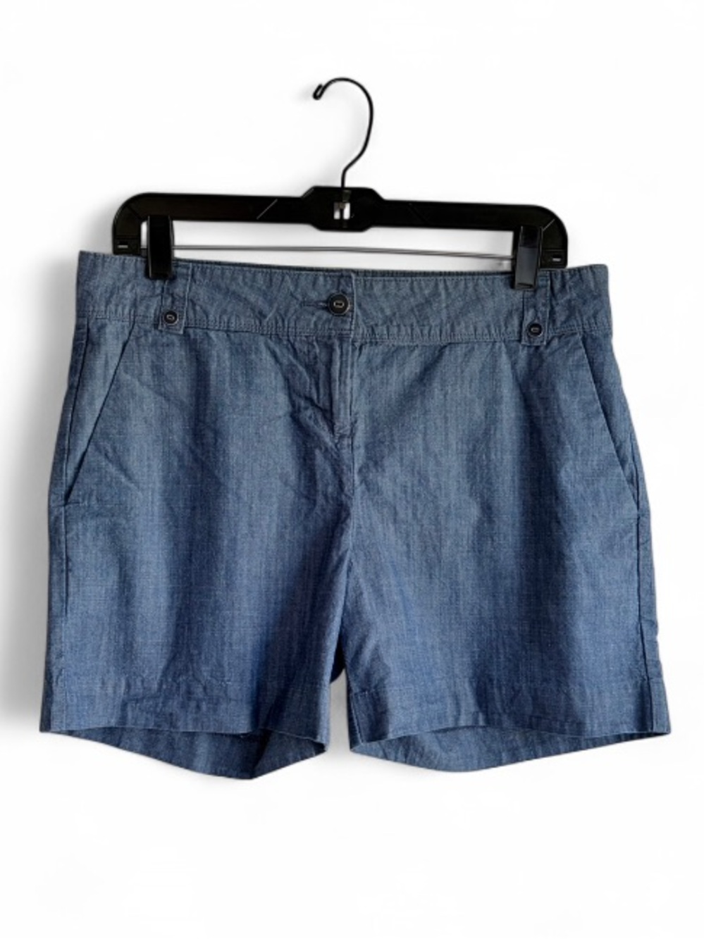 Isaac Mizrahi Blue Chambray 100% Cotton Shorts Size 8